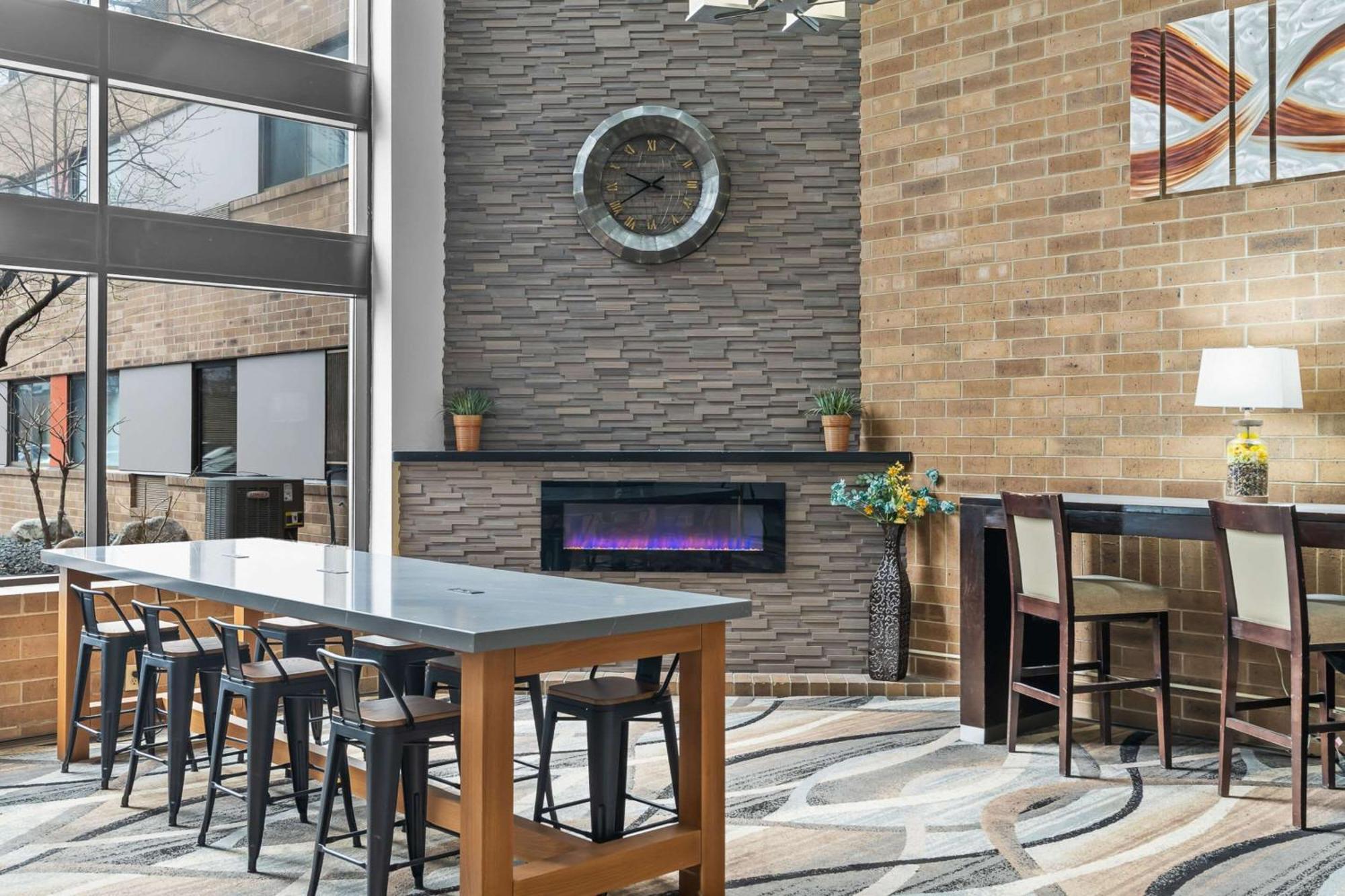 Quality Inn & Suites Mall Of America - Msp Airport Bloomington Exteriér fotografie